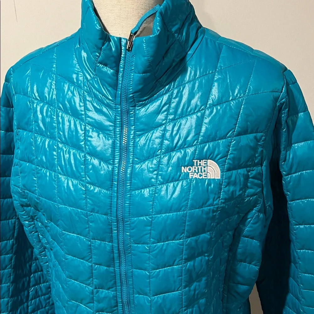 NWOT The North Face Turquoise Quilted Jacket